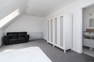 Photo 17- click for photo gallery